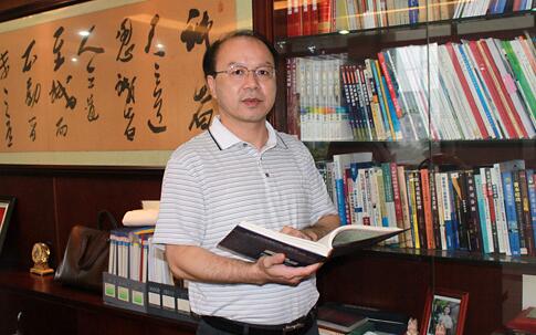 廣西博世科公司王雙飛是廣西大學(xué)老師？宋海農(nóng)領(lǐng)導(dǎo)班子成員