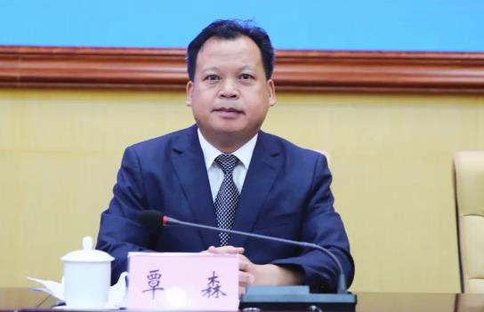 覃森簡(jiǎn)歷：防城港市殘聯(lián)理事長(zhǎng)覃森接受審查調(diào)查，曾任防城港市商務(wù)局局長(zhǎng)，上思縣委副書(shū)記、縣長(zhǎng)